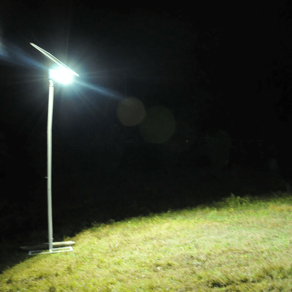 Solar LED Flood Light 15 Watt 2100 Lumens 5000K | 3 Years Warranty Beyond Solar Accessories